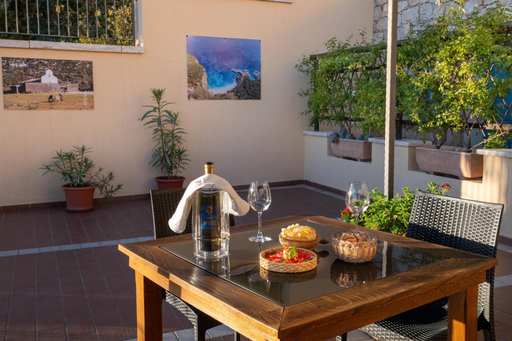 Hotel Bia Maore Baunei Εξωτερικό φωτογραφία