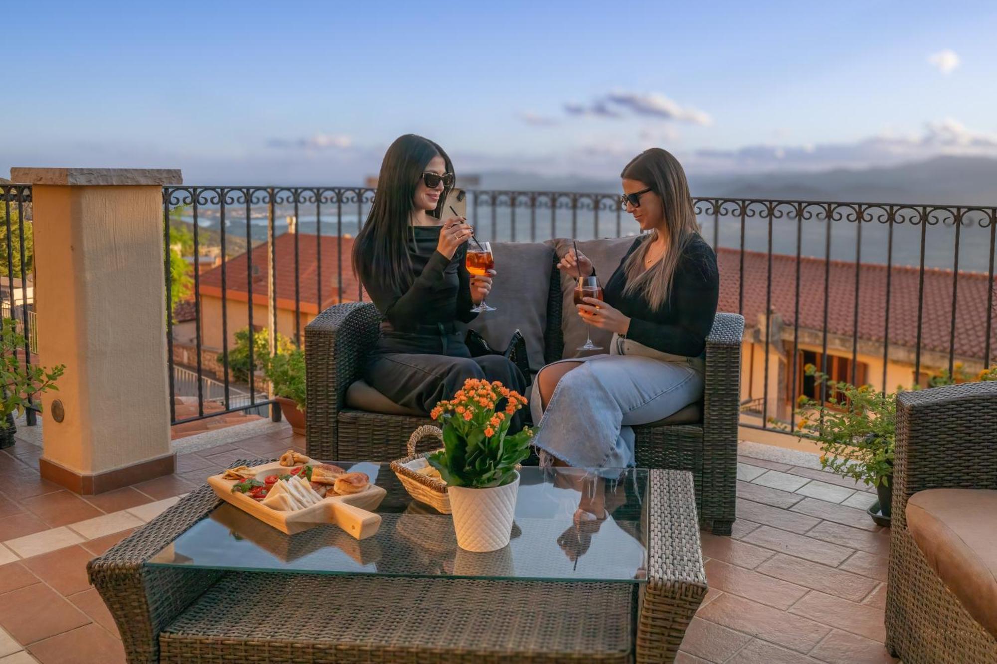Hotel Bia Maore Baunei Εξωτερικό φωτογραφία
