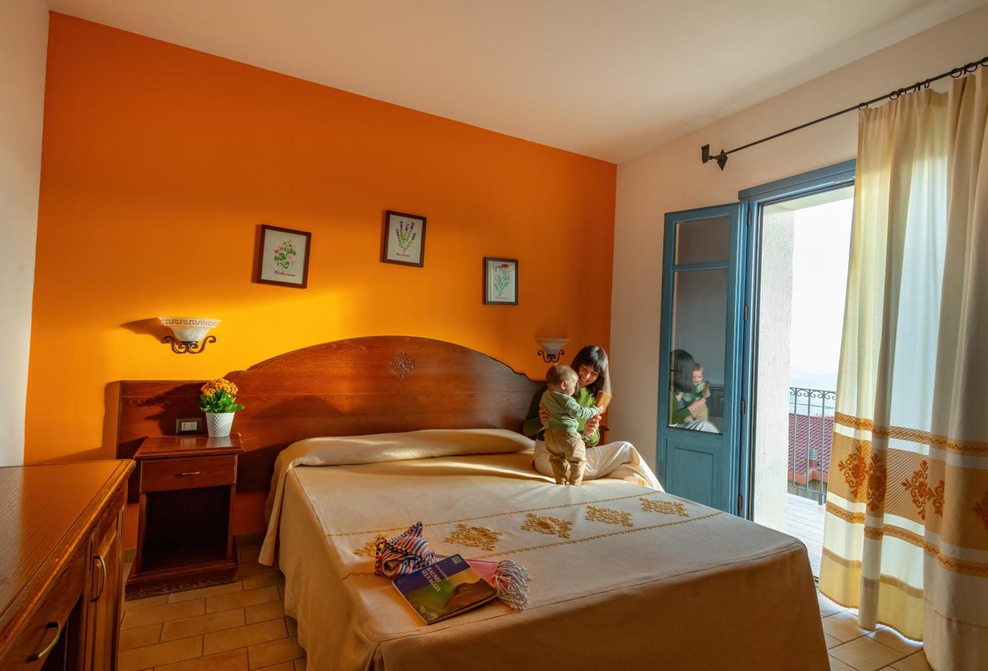 Hotel Bia Maore Baunei Εξωτερικό φωτογραφία